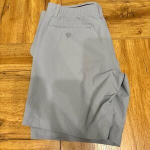 Men’s Under Armour Gray Shorts